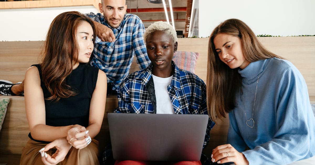 欧盟万宝路黑绿：深圳货物运输代理平台电话